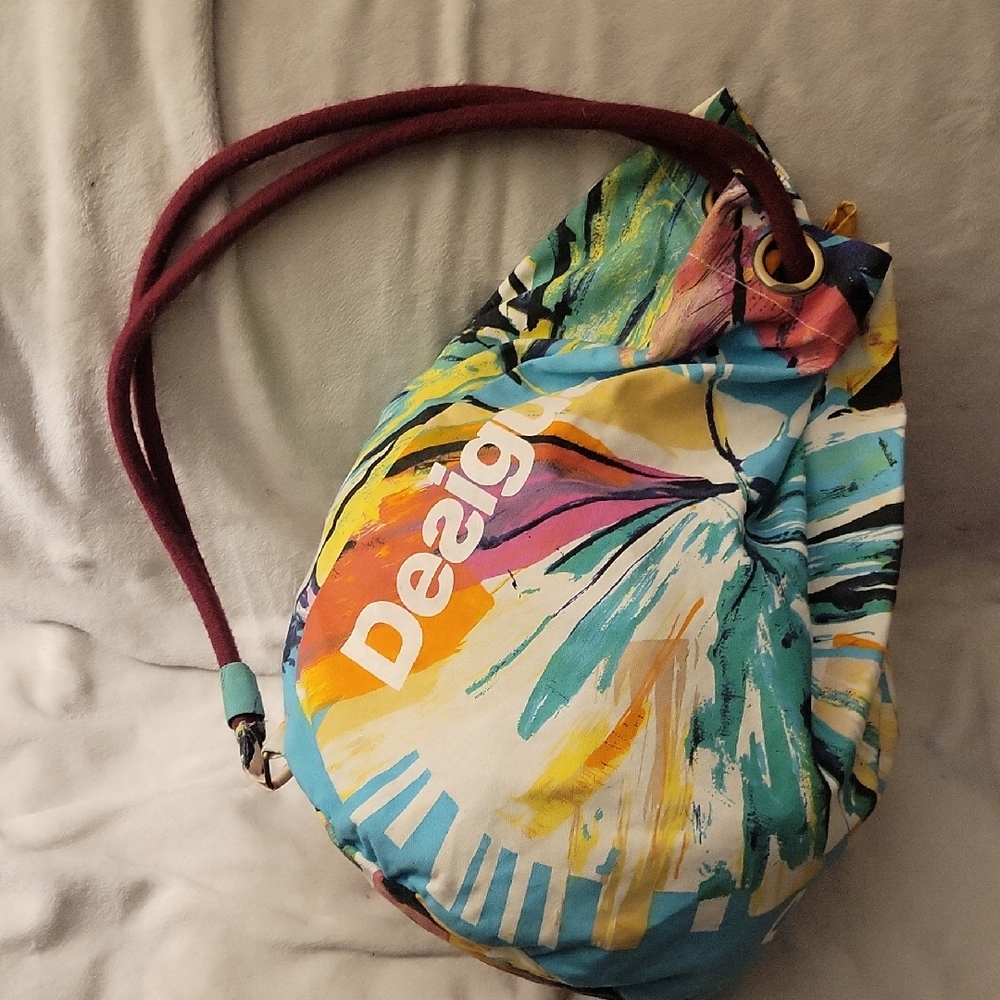 Women's Tote. Desigual. Beach, Excersize, Gym, Yoga, Dance